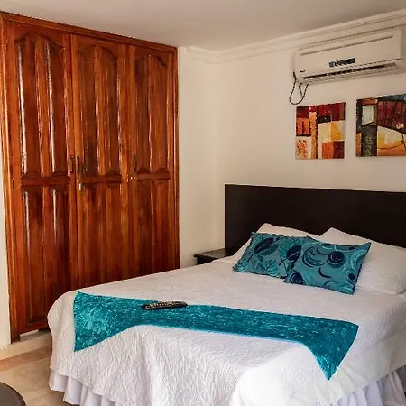 Casa Catalina Real 3*